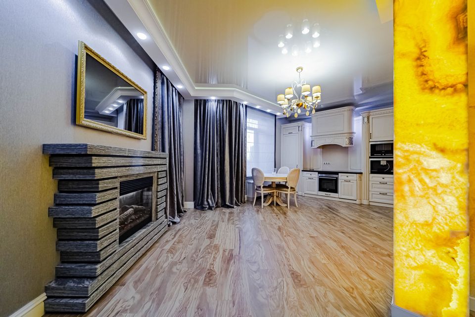 Продаётся 3-комнатная квартира, 152.4 м²