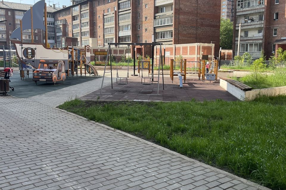 Продаётся 1-комнатная квартира, 56.31 м²