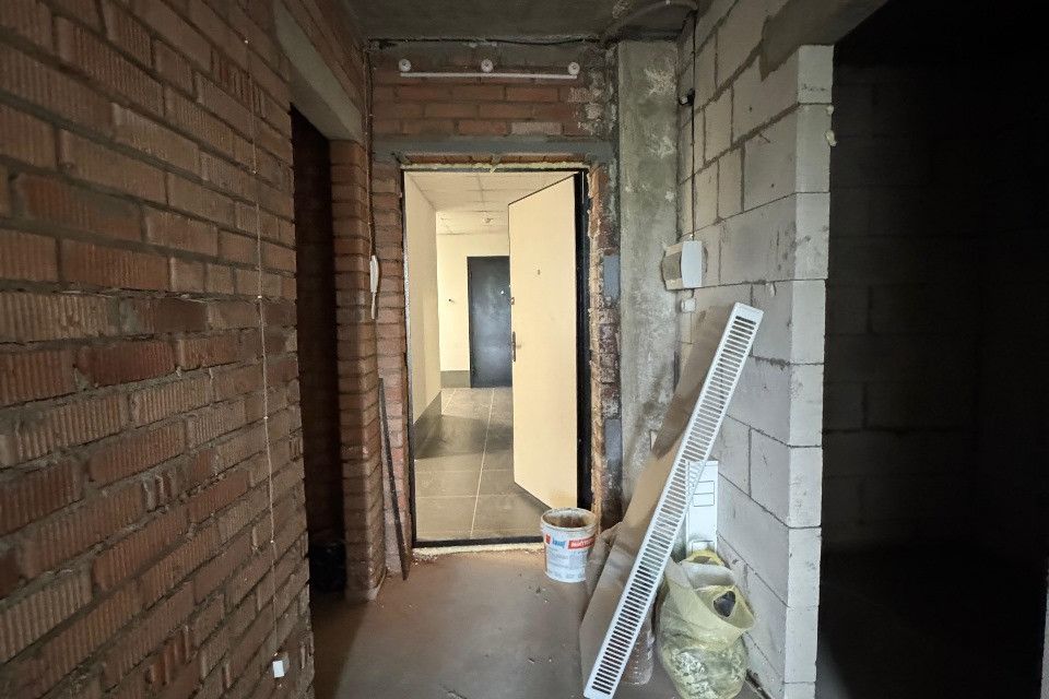 Продаётся 1-комнатная квартира, 41.7 м²