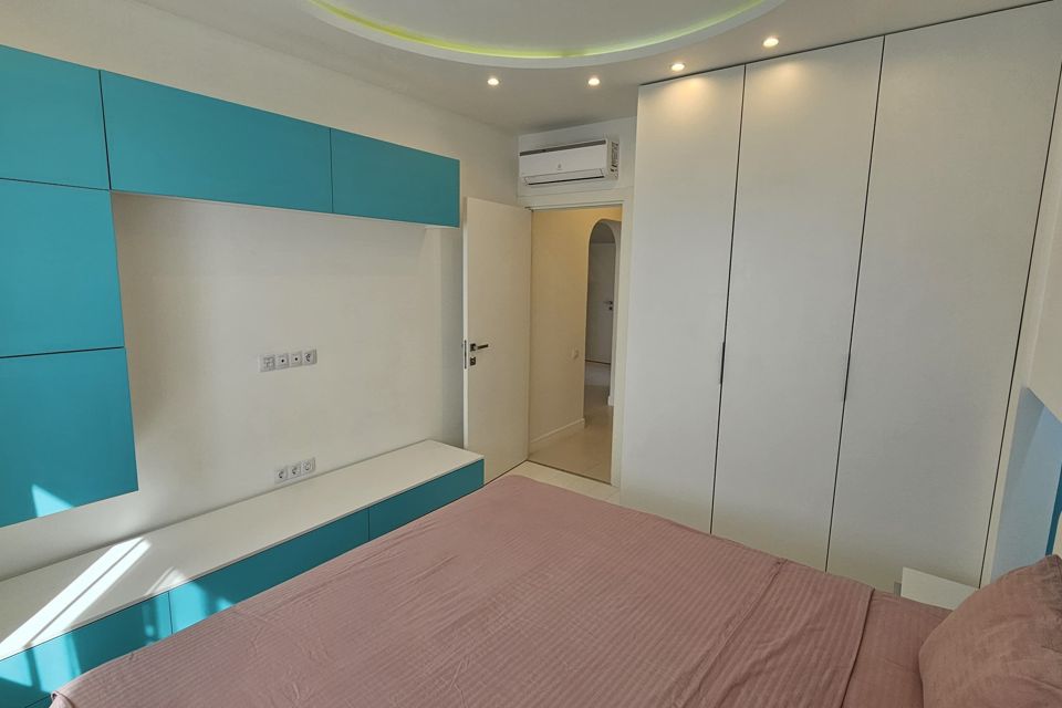 Продаётся 4-комнатная квартира, 120 м²