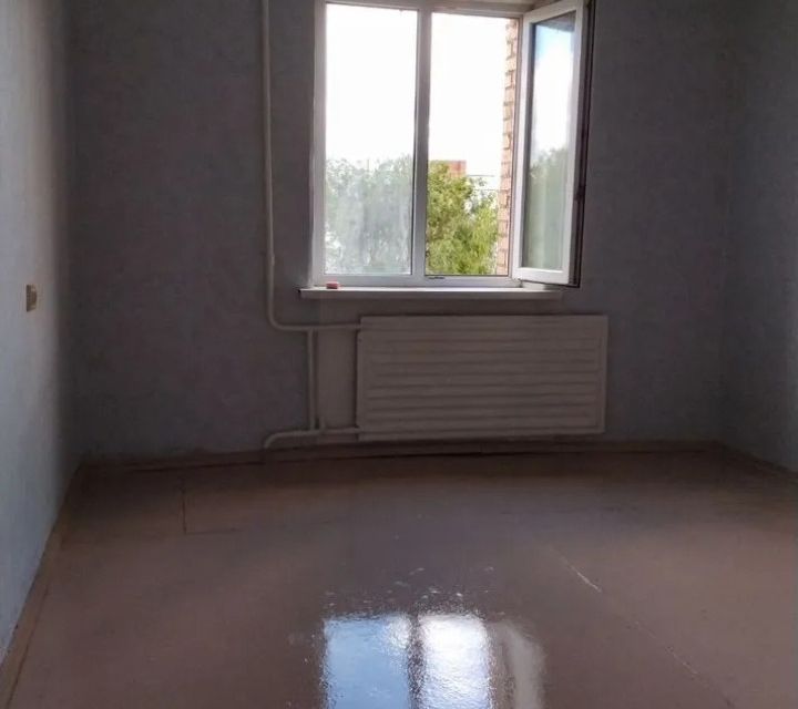Продаётся комната в 4-комн. квартире, 12 м²