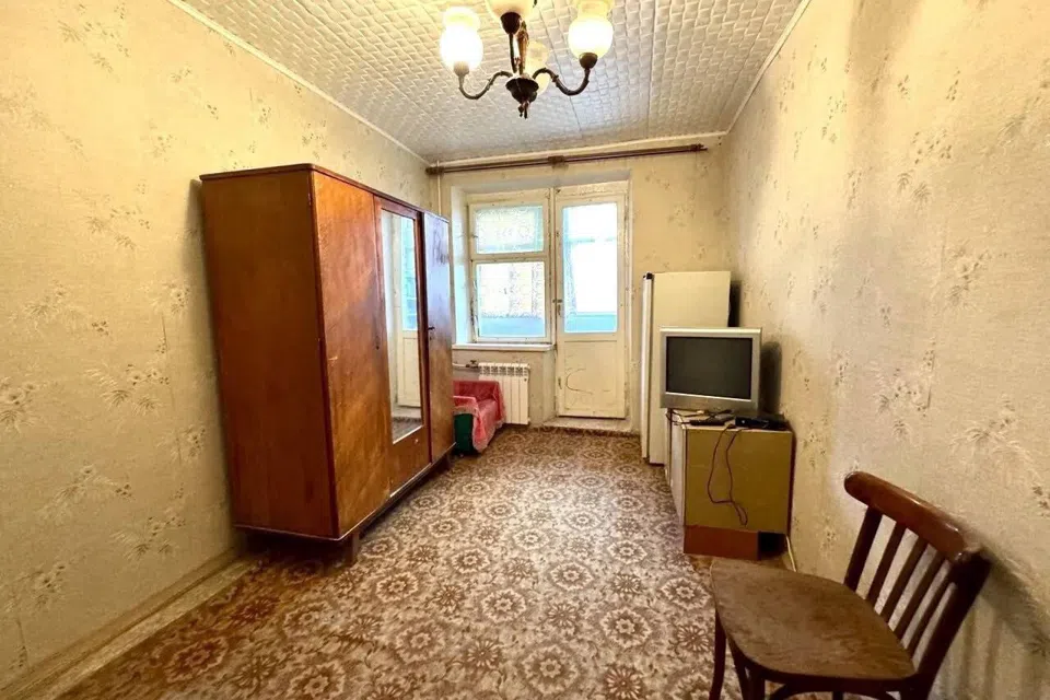 Продаётся 4-комнатная квартира, 86 м²