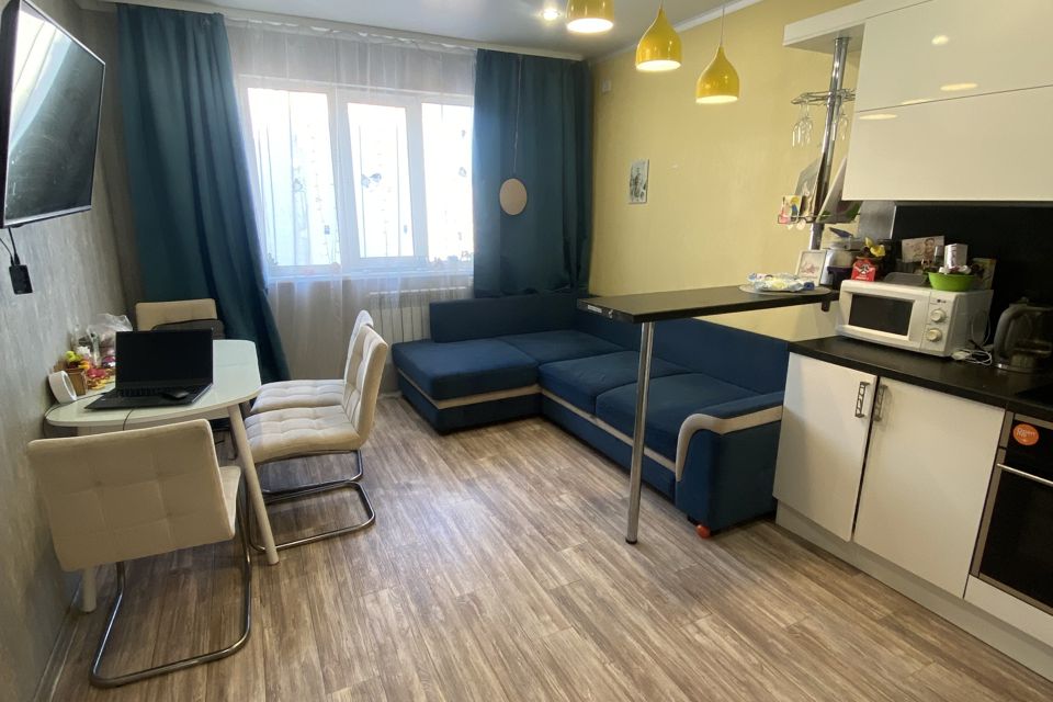 Продаётся 2-комнатная квартира, 57.4 м²
