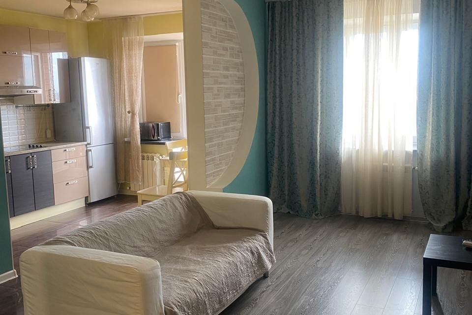 Продаётся 1-комнатная квартира, 42.5 м²