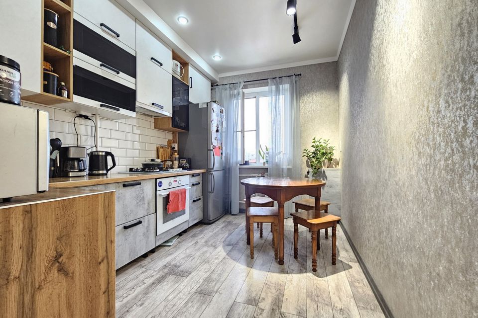 Продаётся 2-комнатная квартира, 64 м²