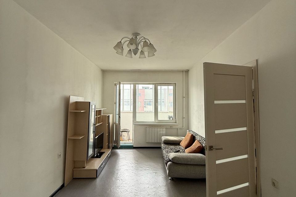 Продаётся 1-комнатная квартира, 36.8 м²
