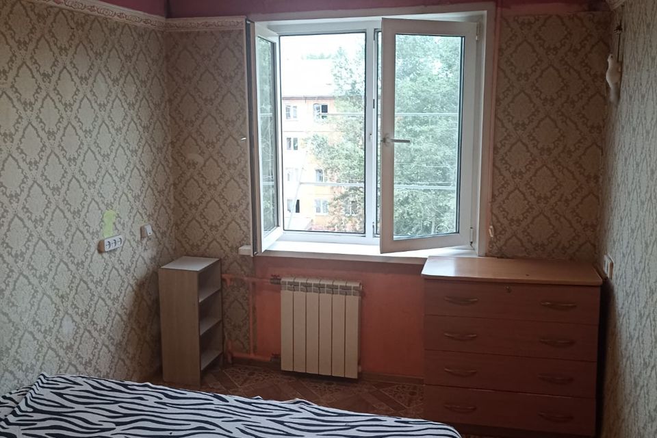 Продаётся комната в 1-комн. квартире, 14.8 м²