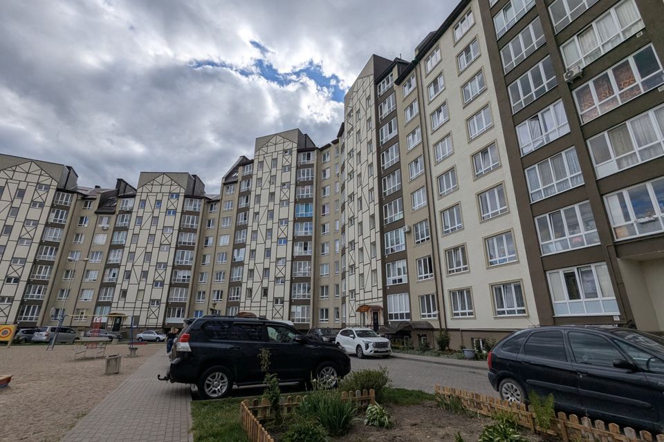 Продаётся 3-комнатная квартира, 87 м²