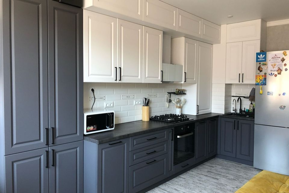 Продаётся 1-комнатная квартира, 41.3 м²