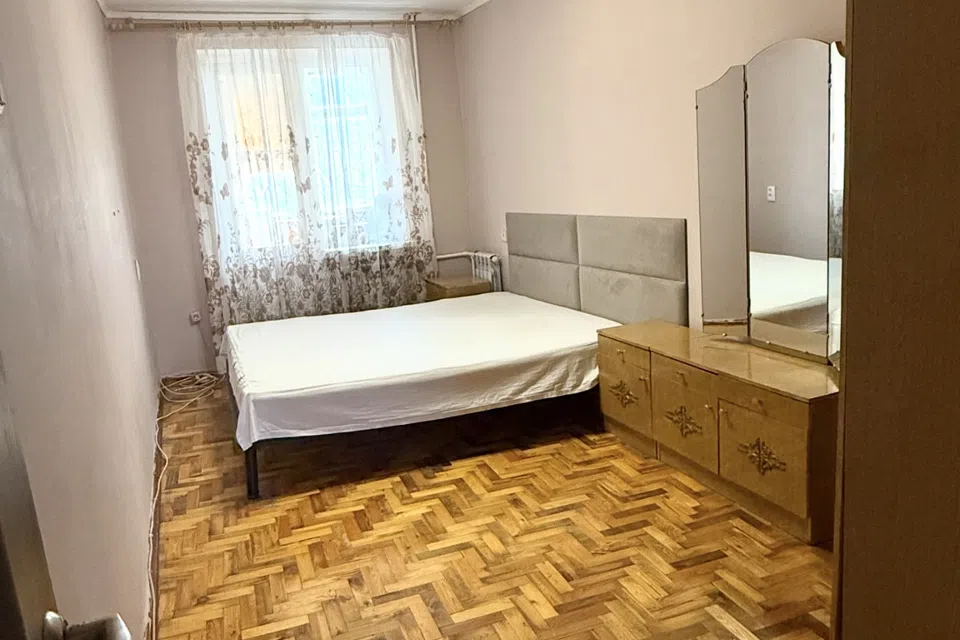 Продаётся 3-комнатная квартира, 61 м²