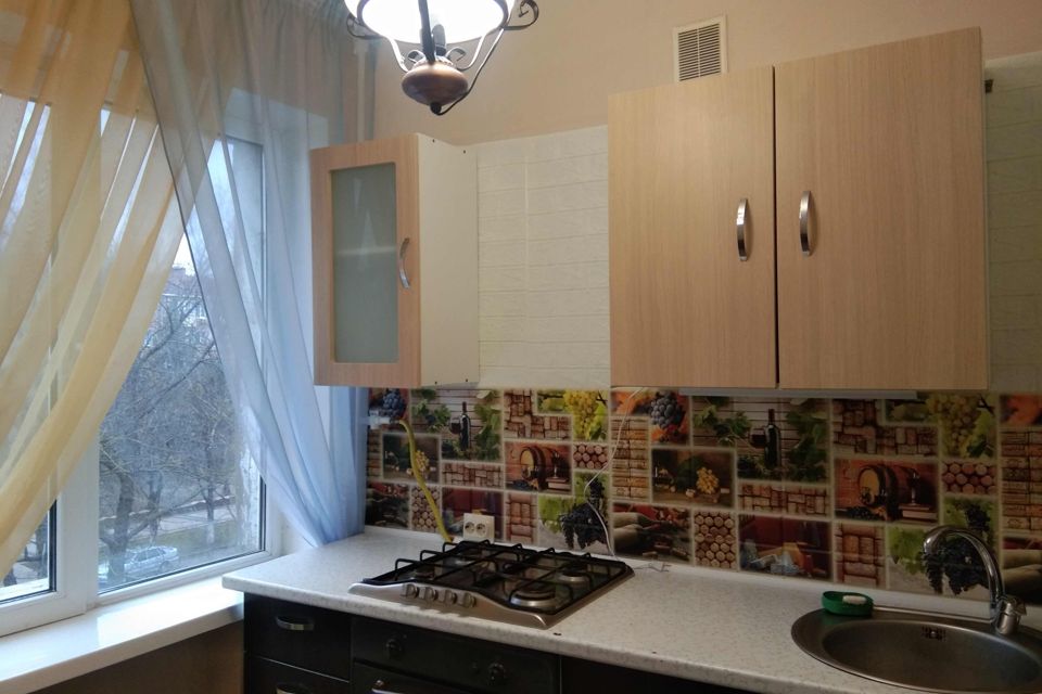 Продаётся 2-комнатная квартира, 40.3 м²