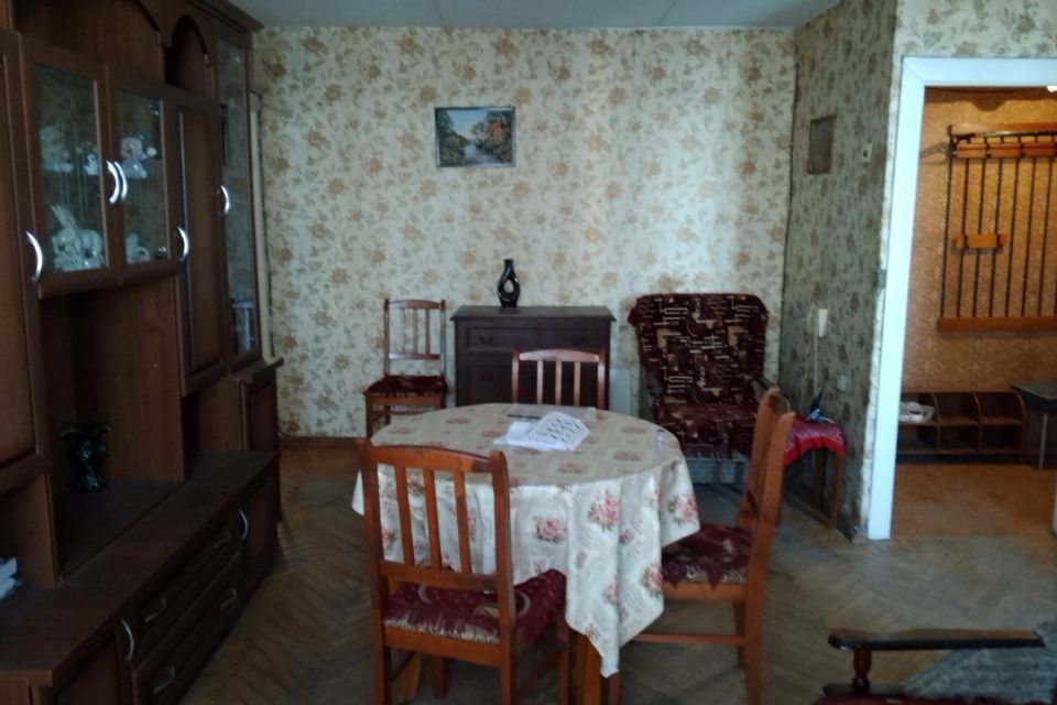 Продаётся 3-комнатная квартира, 56.8 м²