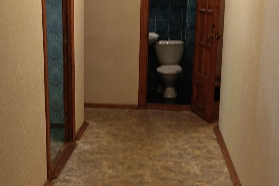Продаётся 4-комнатная квартира, 59 м²