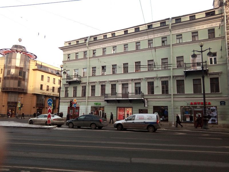 Продаётся 4-комнатная квартира, 99.2 м²