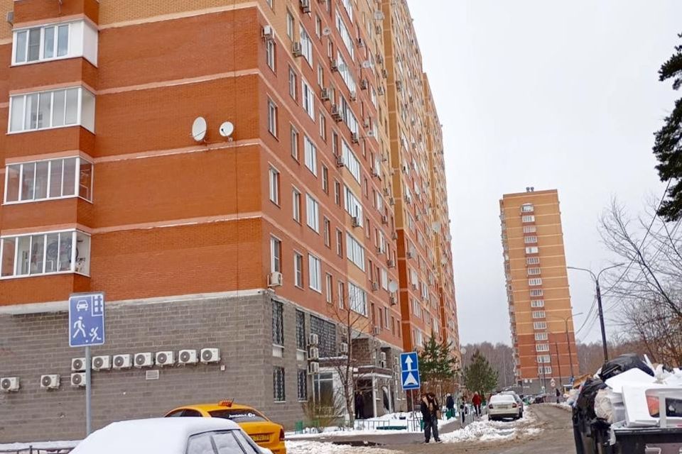 Продаётся 2-комнатная квартира, 66.3 м²