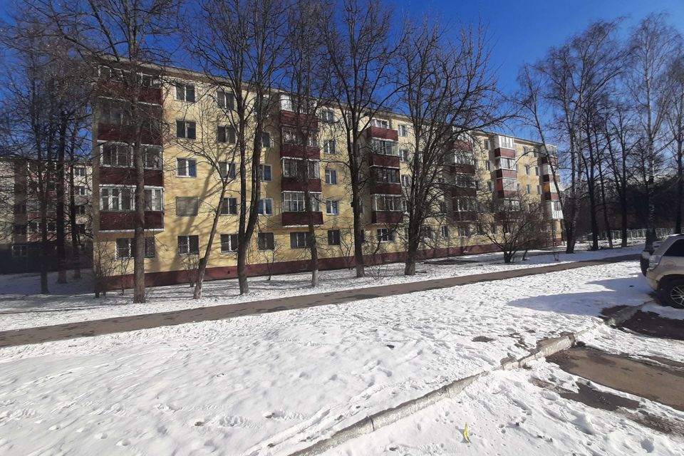 Продаётся 2-комнатная квартира, 41.8 м²
