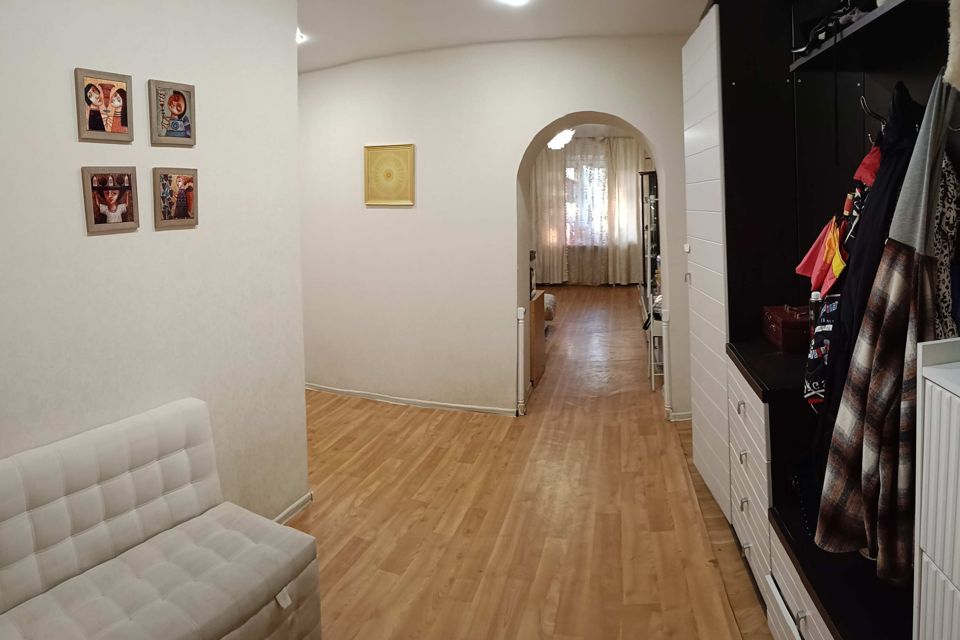 Продаётся 3-комнатная квартира, 78.7 м²