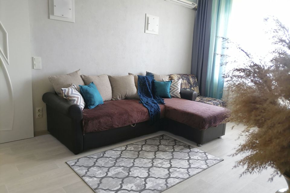 Продаётся 1-комнатная квартира, 39.7 м²