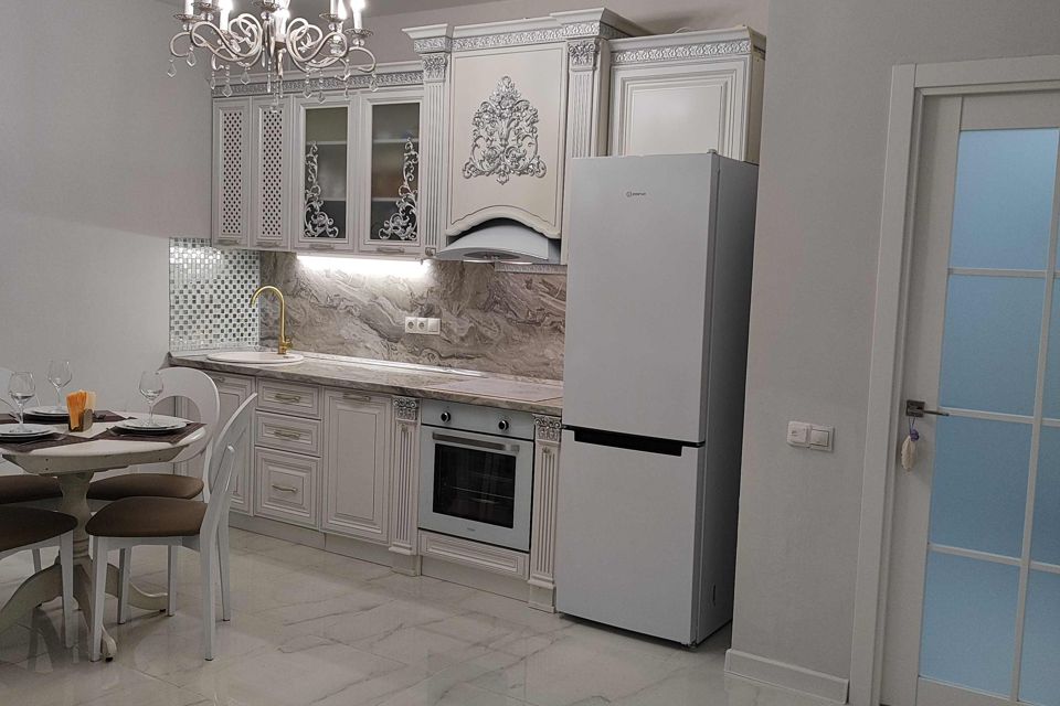 Продаётся 2-комнатная квартира, 57 м²