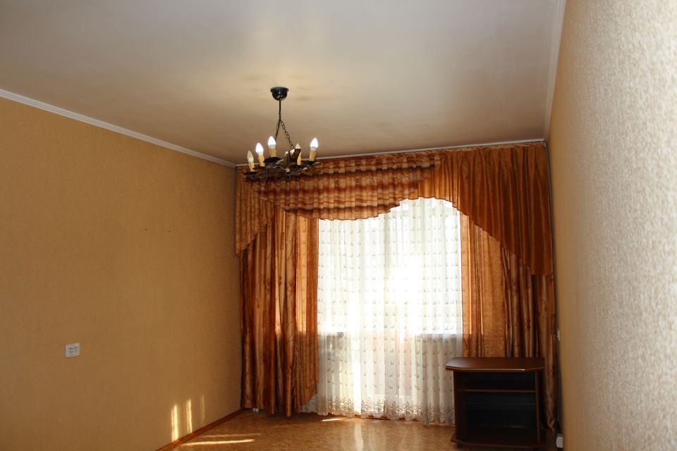 Продаётся 2-комнатная квартира, 42.8 м²
