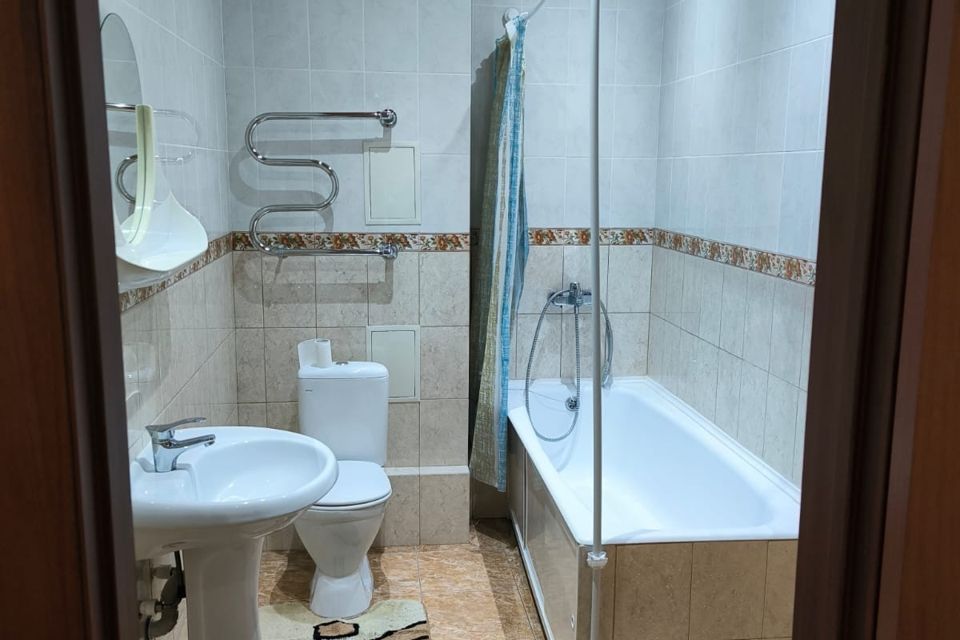 Сдаётся 1-комнатная квартира, 43 м²