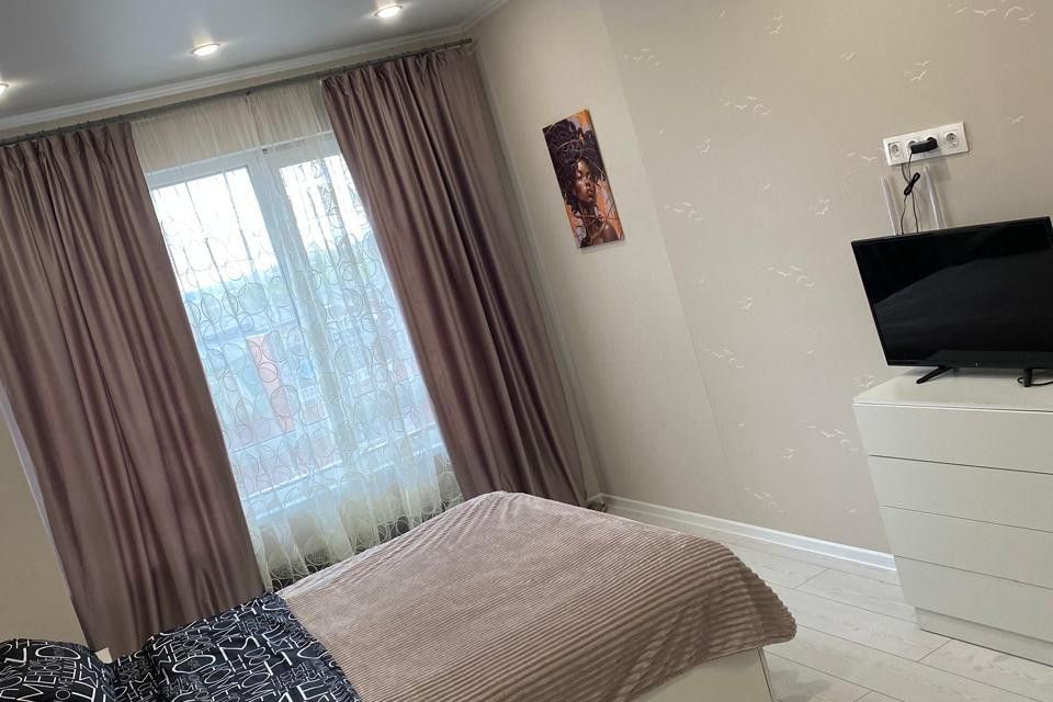 Продаётся 1-комнатная квартира, 38 м²