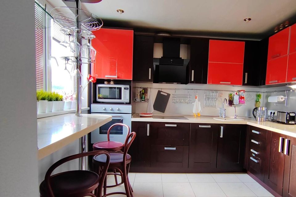 Продаётся 3-комнатная квартира, 68 м²
