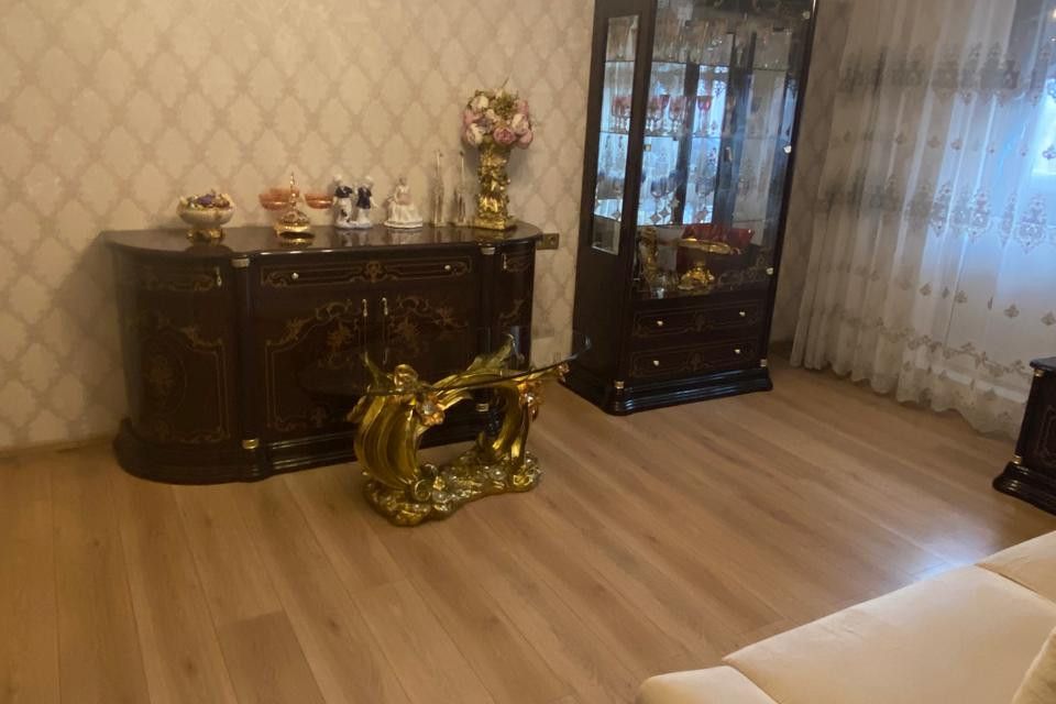 Продаётся 1-комнатная квартира, 38.6 м²