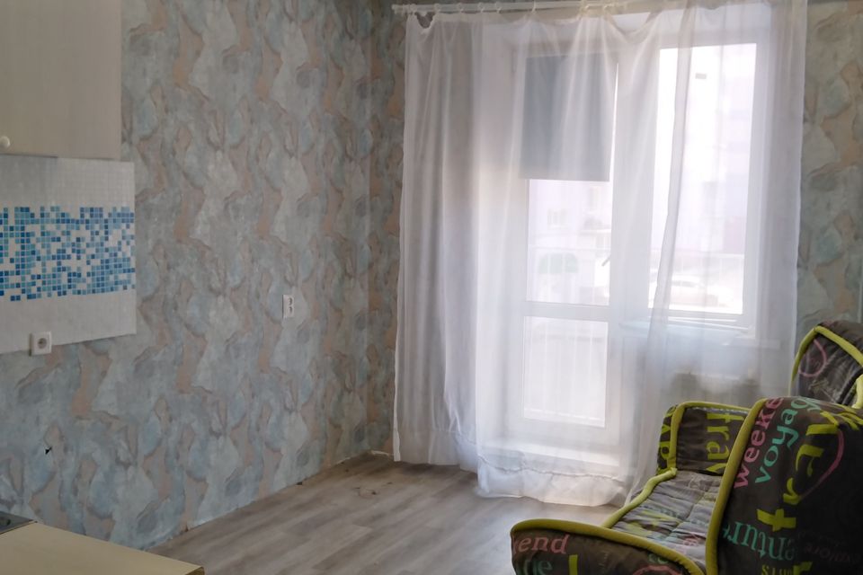 Продаётся 1-комнатная квартира, 42.2 м²