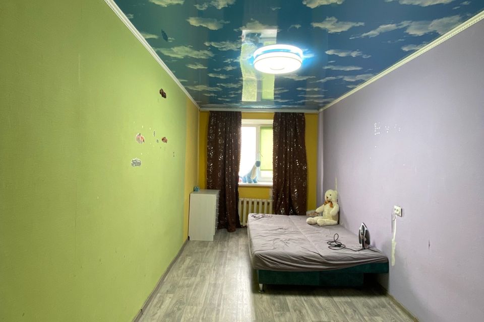 Продаётся 3-комнатная квартира, 57.9 м²