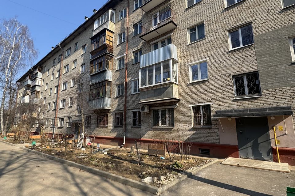 Продаётся 2-комнатная квартира, 42.3 м²