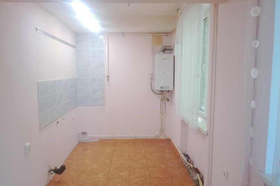 Продаётся 1-комнатная квартира, 49.3 м²