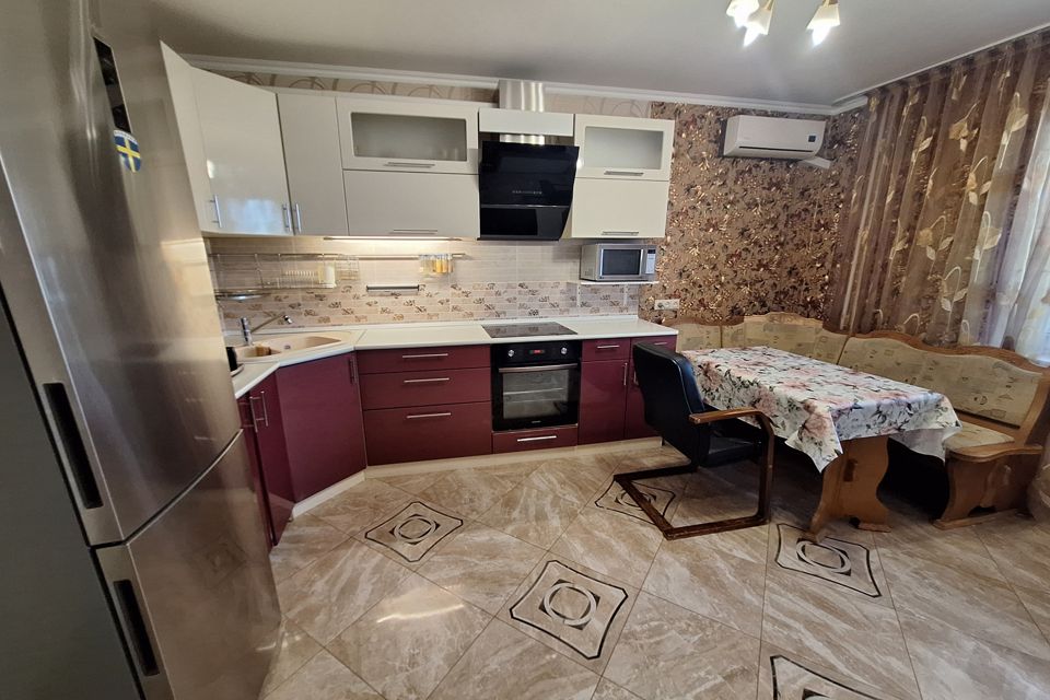 Продаётся 3-комнатная квартира, 85 м²