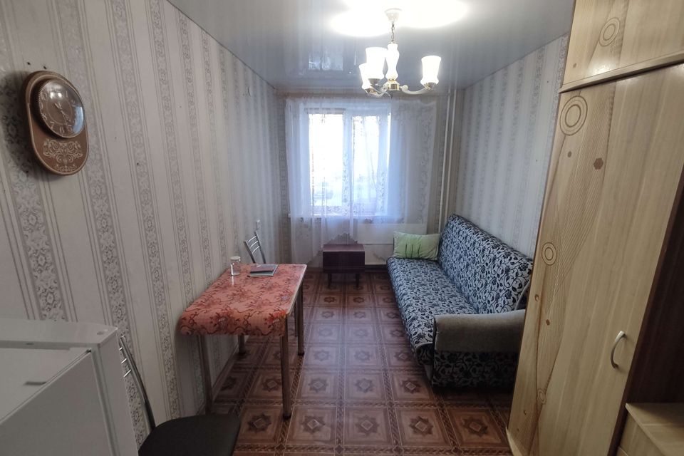Сдаётся комната в 3-комн. квартире, 13 м²