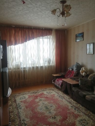 Продаётся 4-комнатная квартира, 86 м²
