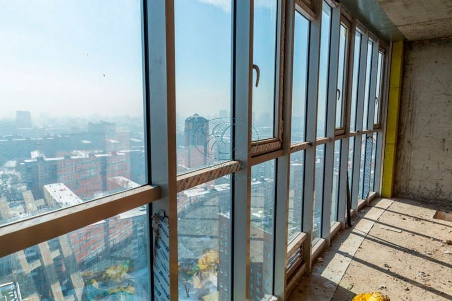 Продаётся 3-комнатная квартира, 98.5 м²