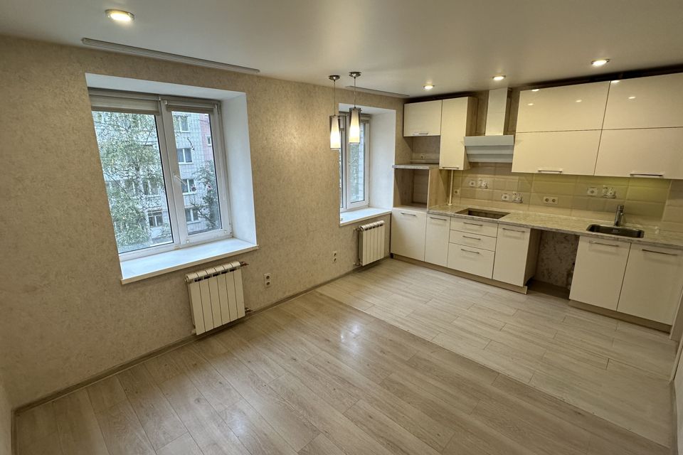 Продаётся 3-комнатная квартира, 59 м²