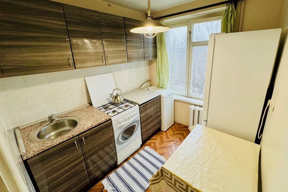 Сдаётся 1-комнатная квартира, 35 м²