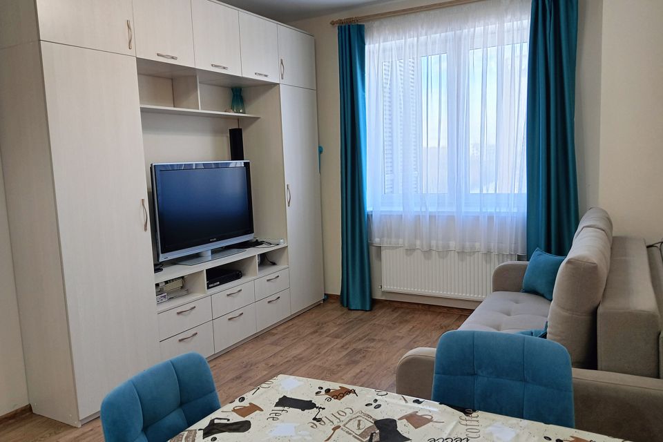 Продаётся 1-комнатная квартира, 39.8 м²