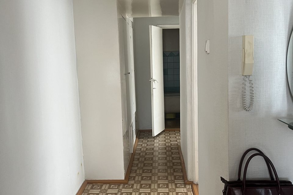 Продаётся 3-комнатная квартира, 61 м²