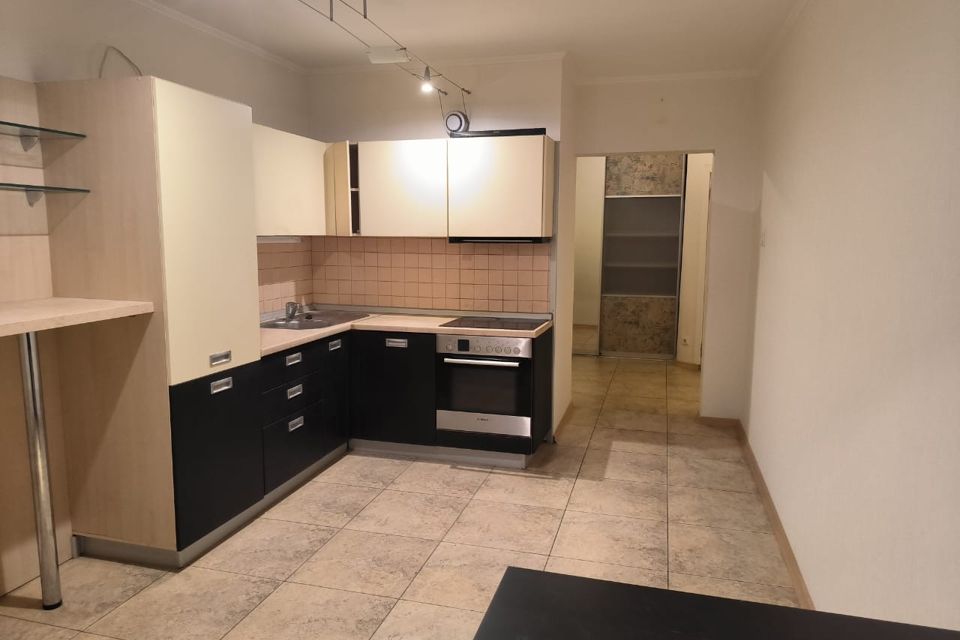 Продаётся 3-комнатная квартира, 106.5 м²