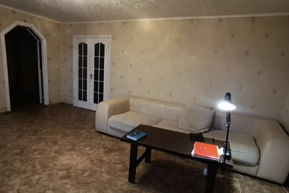 Продаётся 4-комнатная квартира, 107 м²