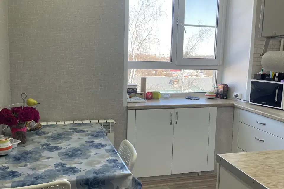 Продаётся 3-комнатная квартира, 61.1 м²