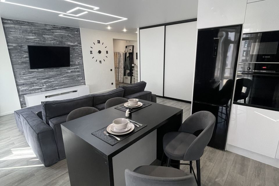 Продаётся 2-комнатная квартира, 63.3 м²