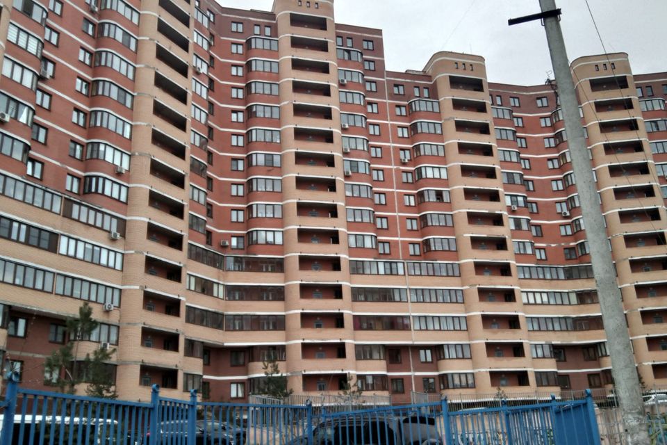 Продаётся 1-комнатная квартира, 42.6 м²