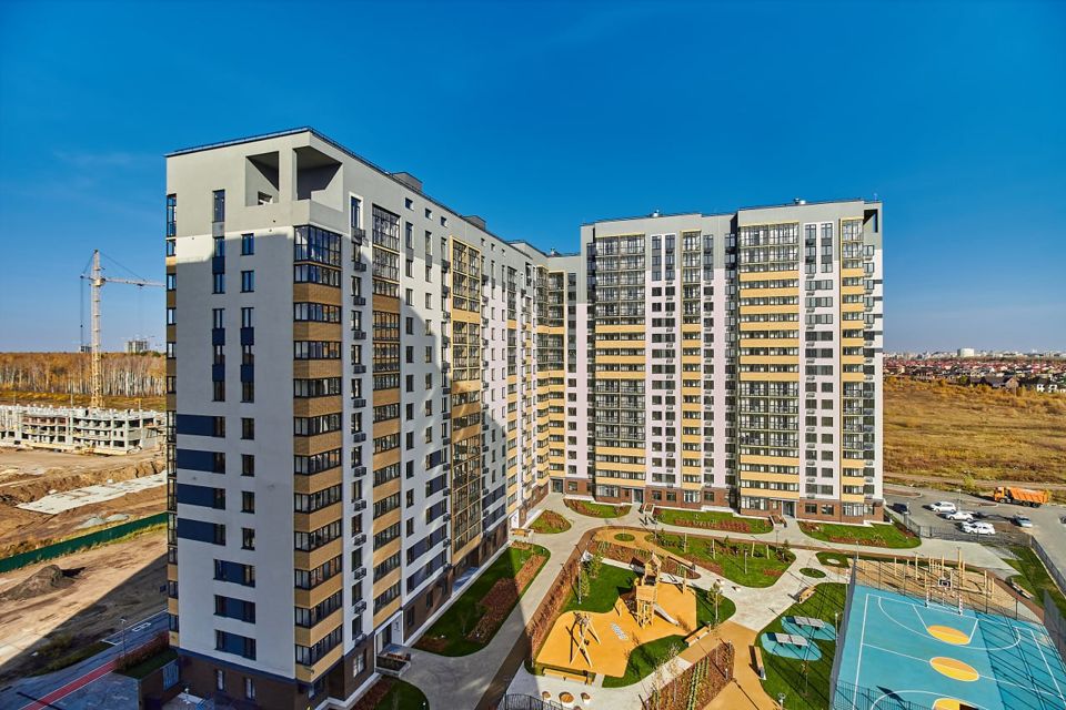Продаётся 1-комнатная квартира, 43.3 м²