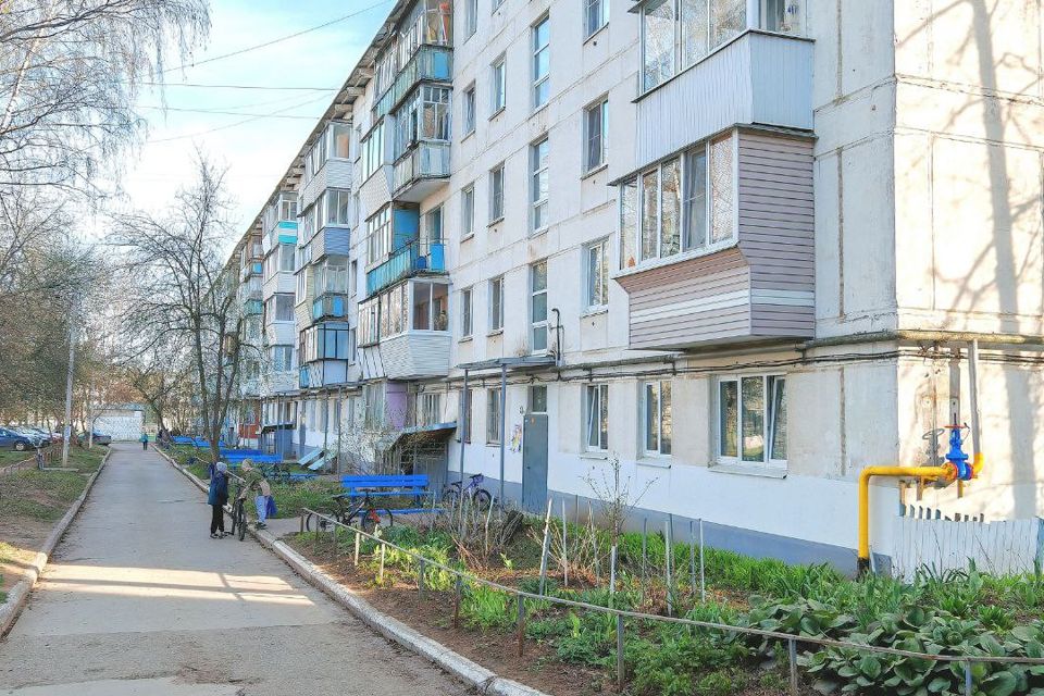 Продаётся 3-комнатная квартира, 58.6 м²