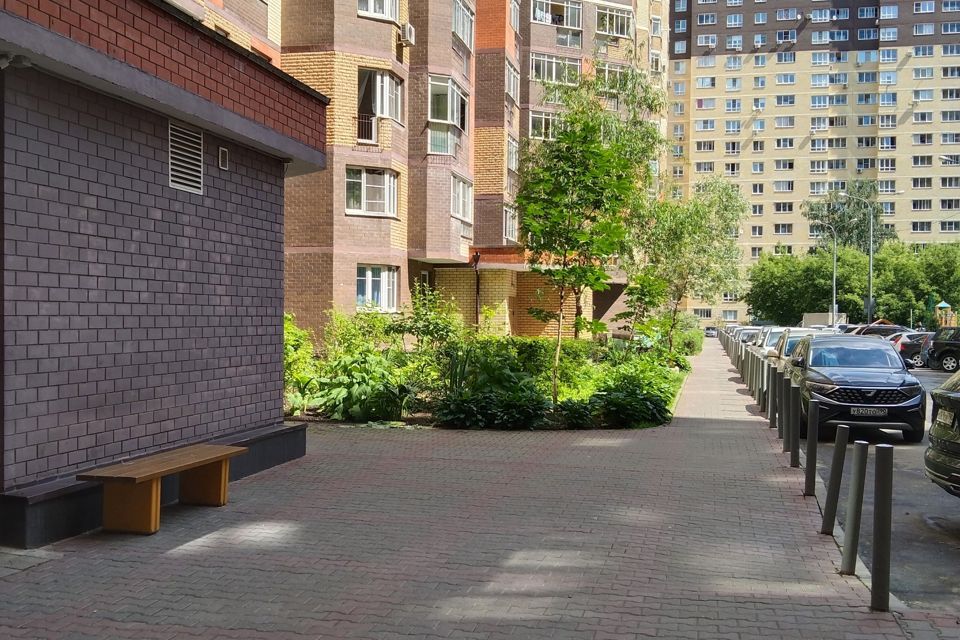 Продаётся 2-комнатная квартира, 66.8 м²