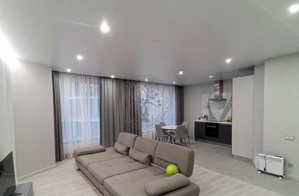 Сдаётся 2-комнатная квартира, 80 м²