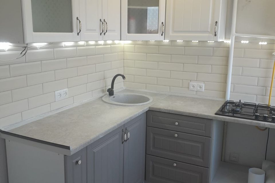 Продаётся 3-комнатная квартира, 54.7 м²